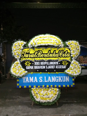 Papan Bunga Duka di Lembah Gumanti